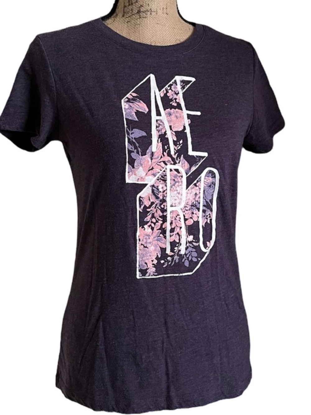 Free State Purple Graphic Tee Floral Logo Soft Fabric Juniors L - Picture 7 of 16